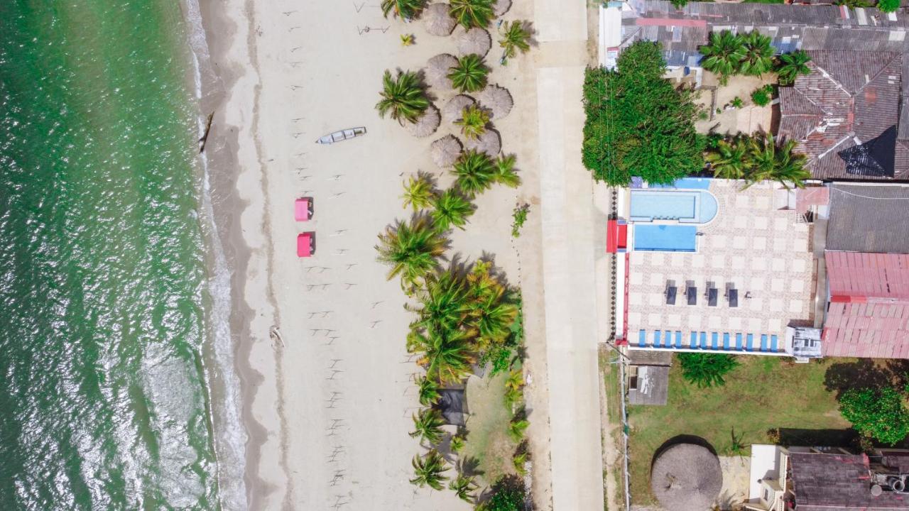 Hotel Playa Divina Coveñas Esterno foto