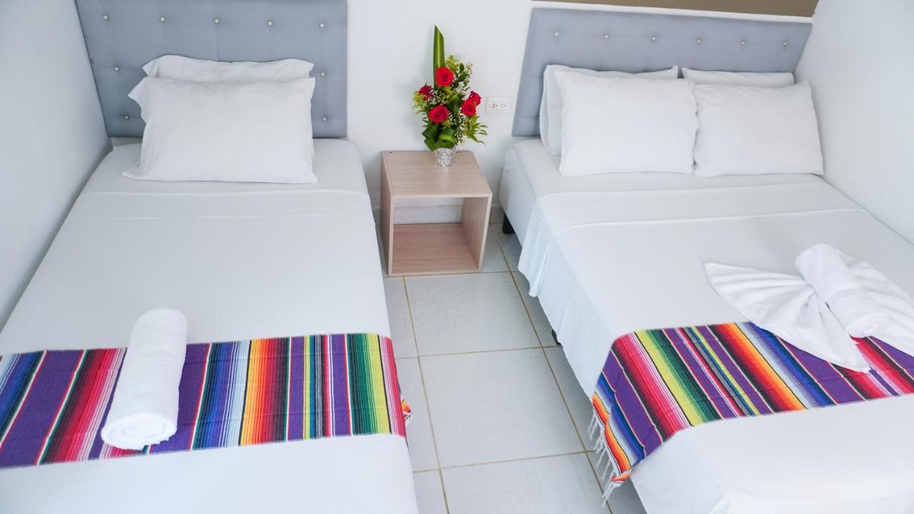 Hotel Playa Divina Coveñas Esterno foto