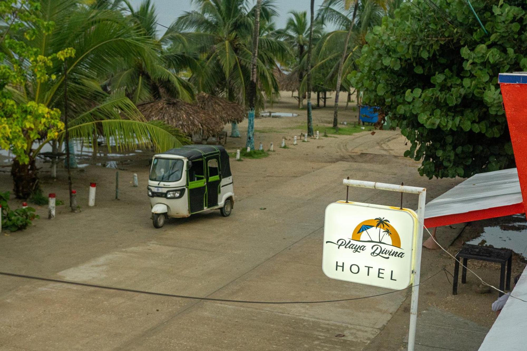Hotel Playa Divina Coveñas Esterno foto