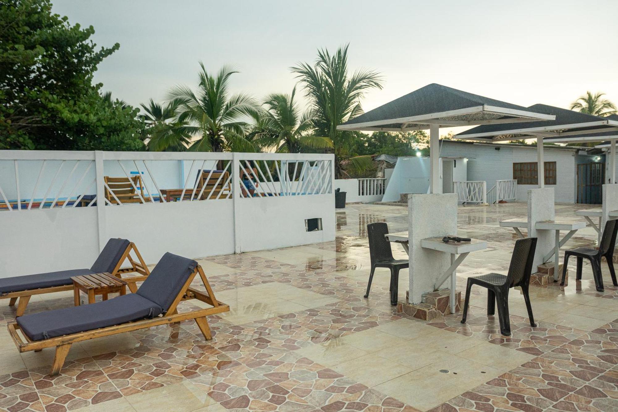 Hotel Playa Divina Coveñas Esterno foto